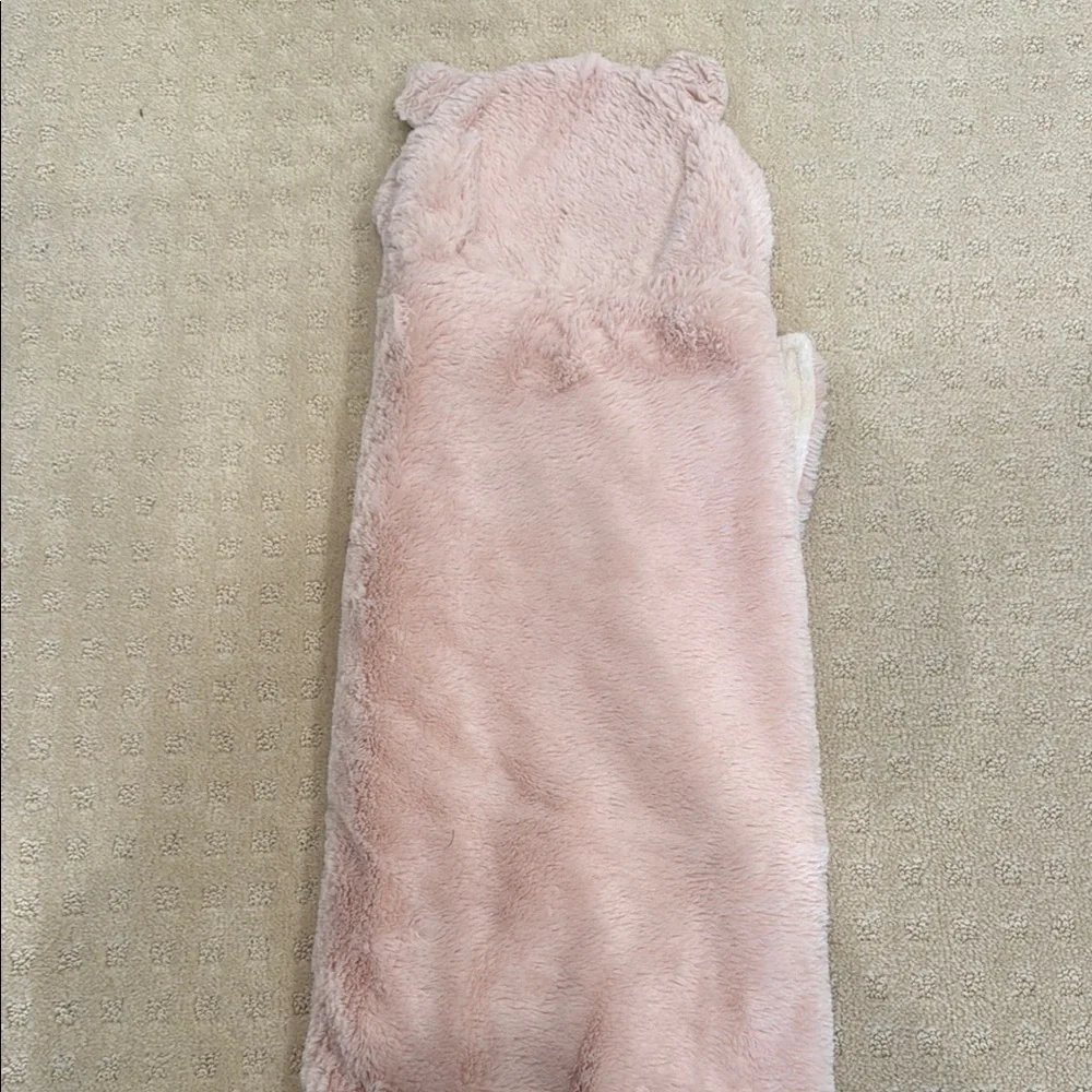 Pottery Barn Kids Pink Fuzzy Hooded Bear Towel Blanket - Picture 4 of 4